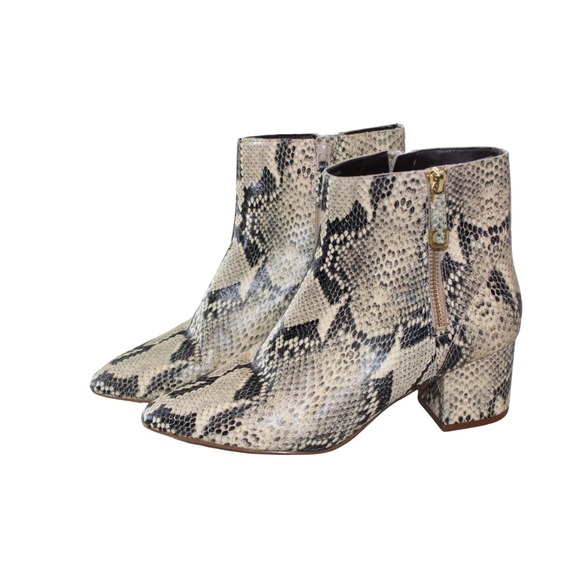 Cole Haan Grand Eva Leather Ankle Booties Snakeskin Embossed SZ 7.5B - Picture 1 of 8